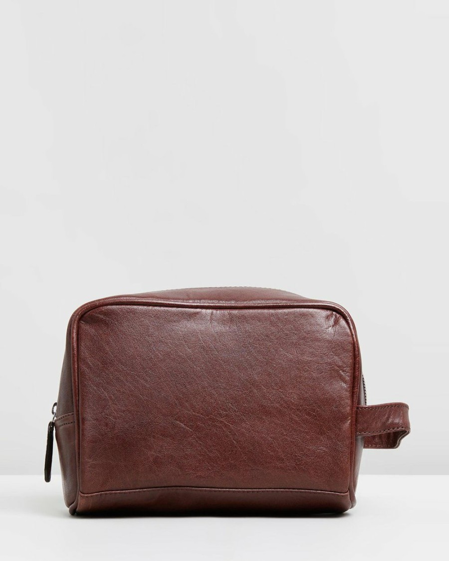 Bags * | Double Oak Mills George Leather Washbag Brown