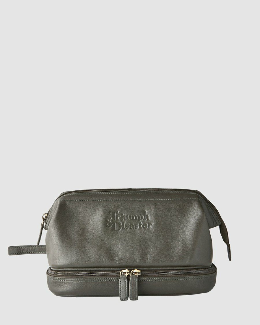 Bags * | Triumph & Disaster Olive The Dopp