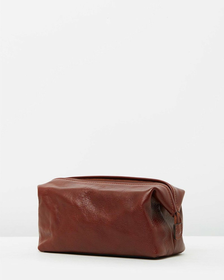 Bags * | Republic Of Florence The Uno Dopp Kit Brown