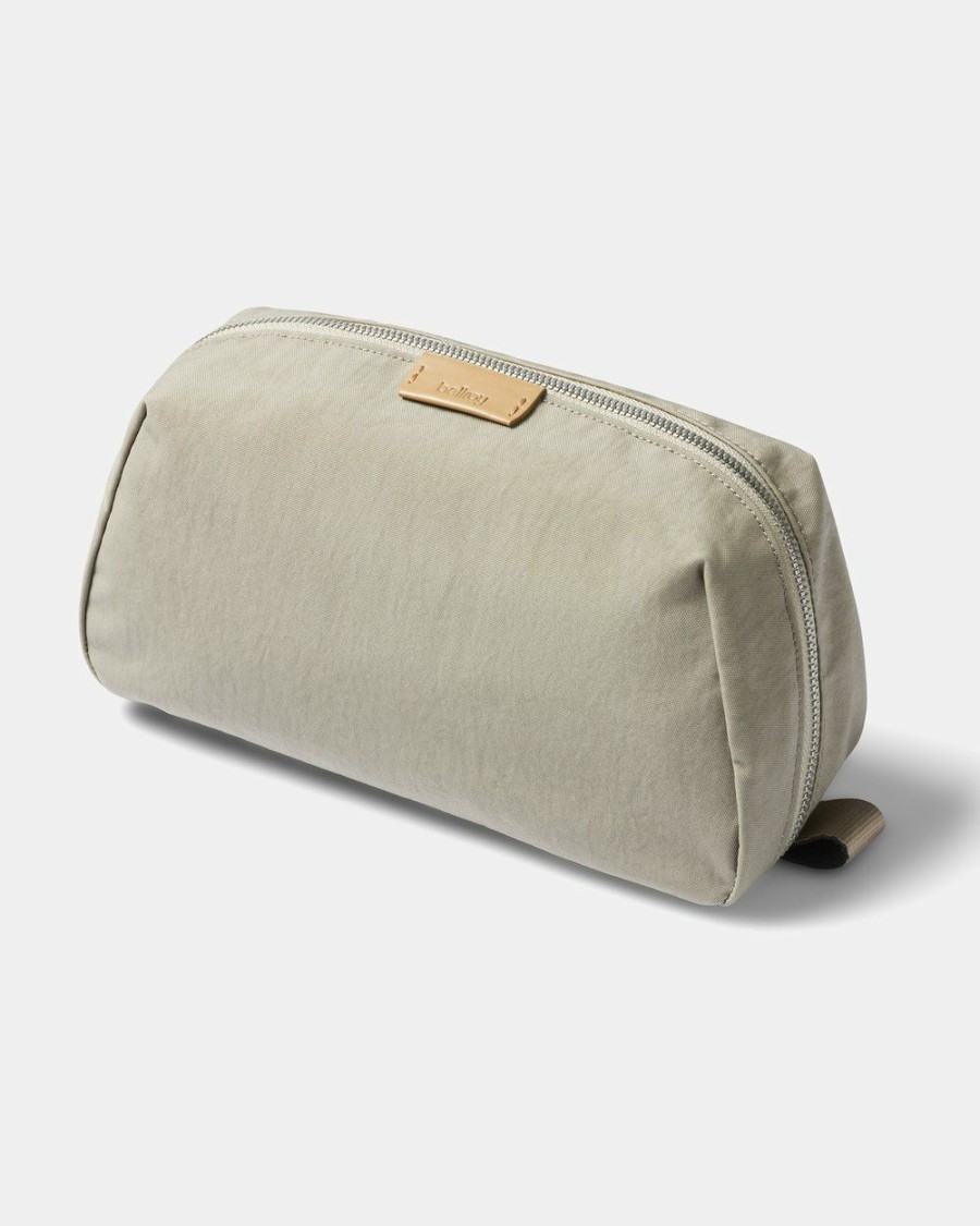 Bags * | Bellroy Toiletry Kit Plus Lunar