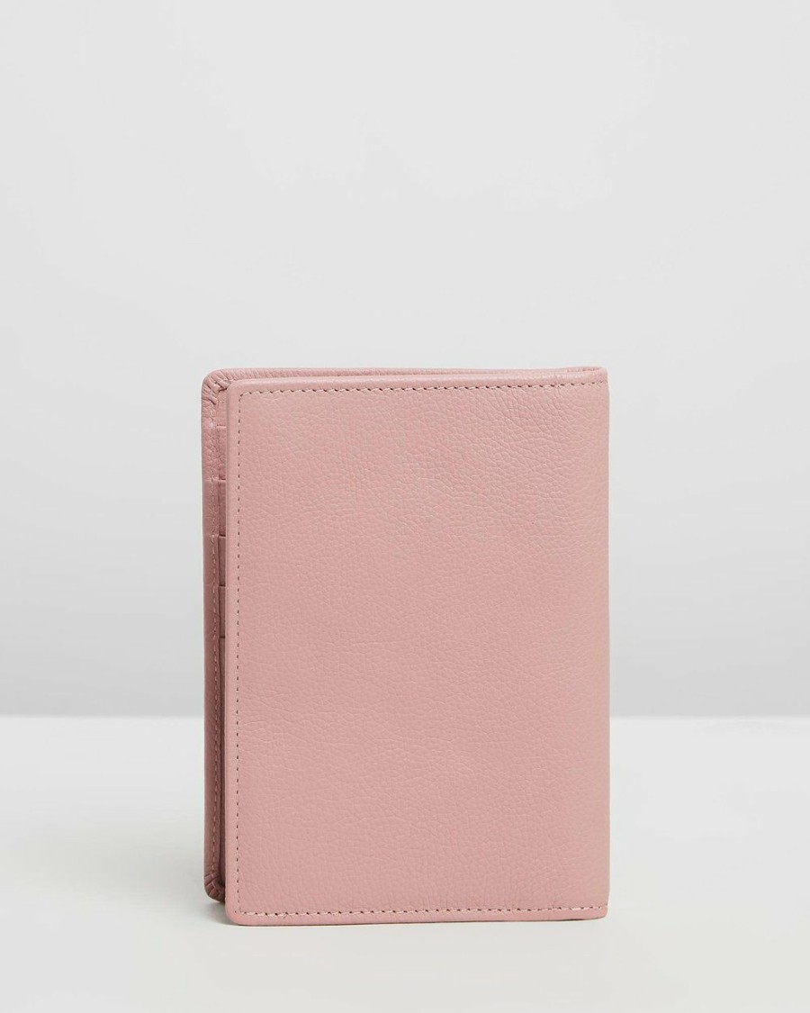 Travel And Luggage * | Stitch & Hide Atlas Passport Holder Dusty Rose